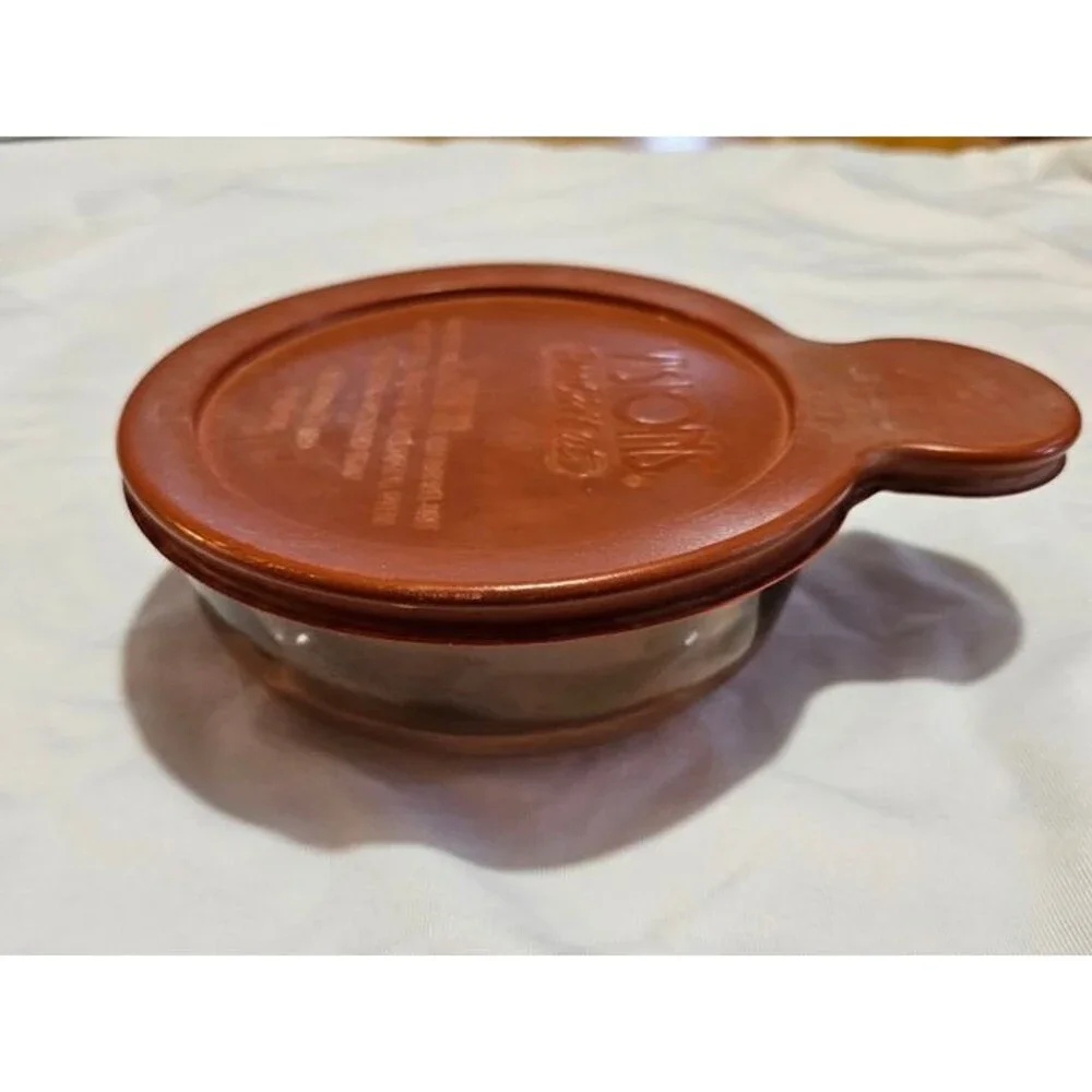 CorningWare Vision Amber Heat N Serve Grab It Bowl V-150-B w/ Red Lid